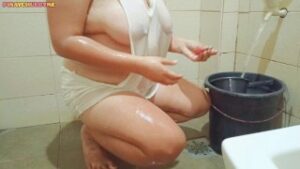 Kumpare Kinantot si Misis, Horny Wife Fuck Neighbor While Cuckold Husband Watching Pinay Viral 2023