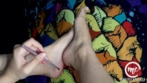 Teasing And Tickling My Feet With Make Up Brush For FootFetish Lover Community