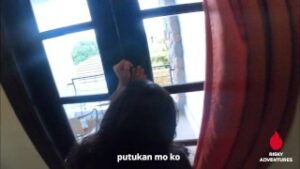 Nilabasan Agad ang Pinay Fuck Buddy Dahil Nanonood ang Kapitbahay