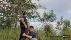 Risky outdoor sex – Bukid sa gubat Public Sex 4